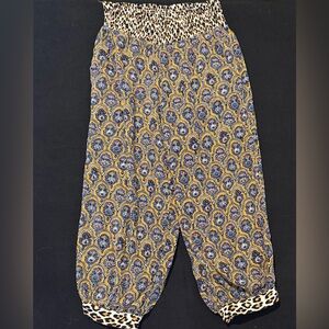 Anthropologie Printed Harem Pants Balloon Cropped Baggy Animal Pleated Size M